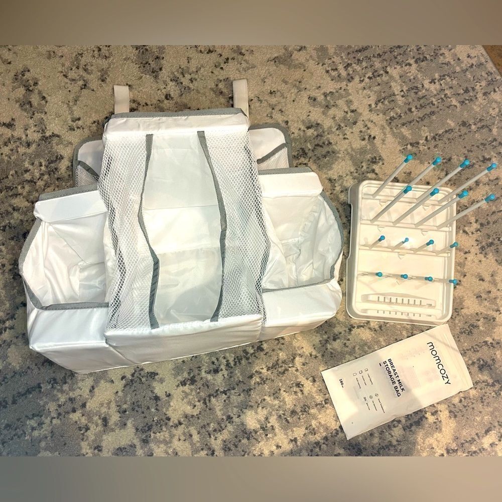 Baby Bundle •Diaper Organizer •Breast milk bags •Bottle Rack
